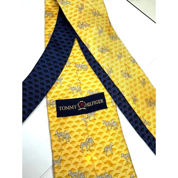 Tommy Hilfiger Tie 100% Silk - Picture 3 of 5